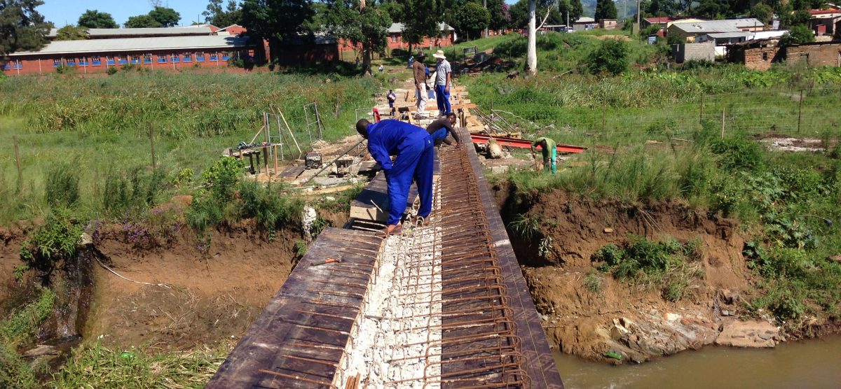 Kwapata River and Rail Bridge Crossing (Edendale Pietermaritzburg)